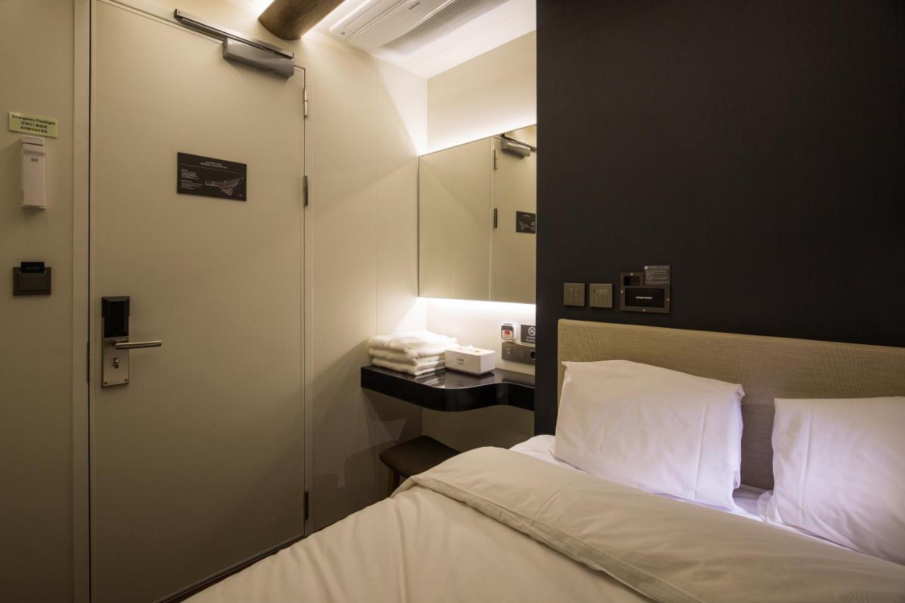 Darakhyu Incheon Airport Terminal No.1 Capsule Hotel Exteriör bild